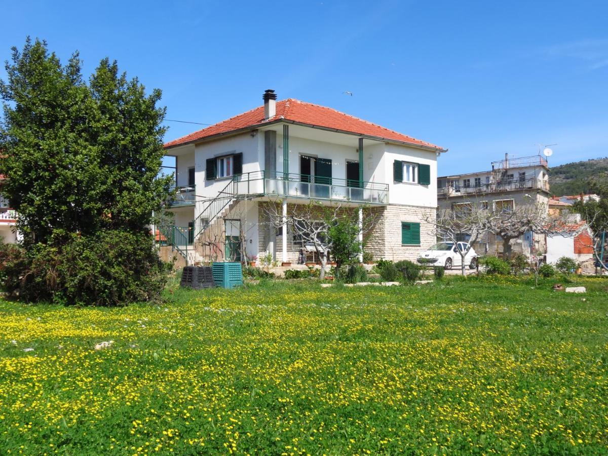 Apartments Grubisin Tribalj Exterior foto